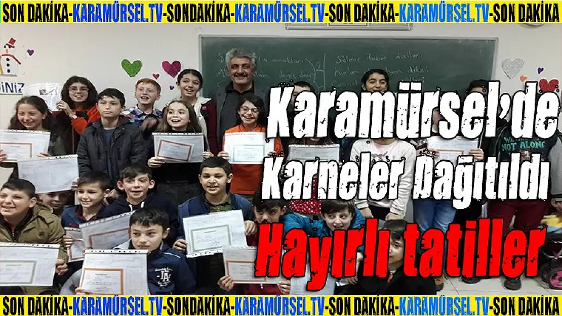 Karamürsel'de karneler dağıtıldı, hayırlı tatiller