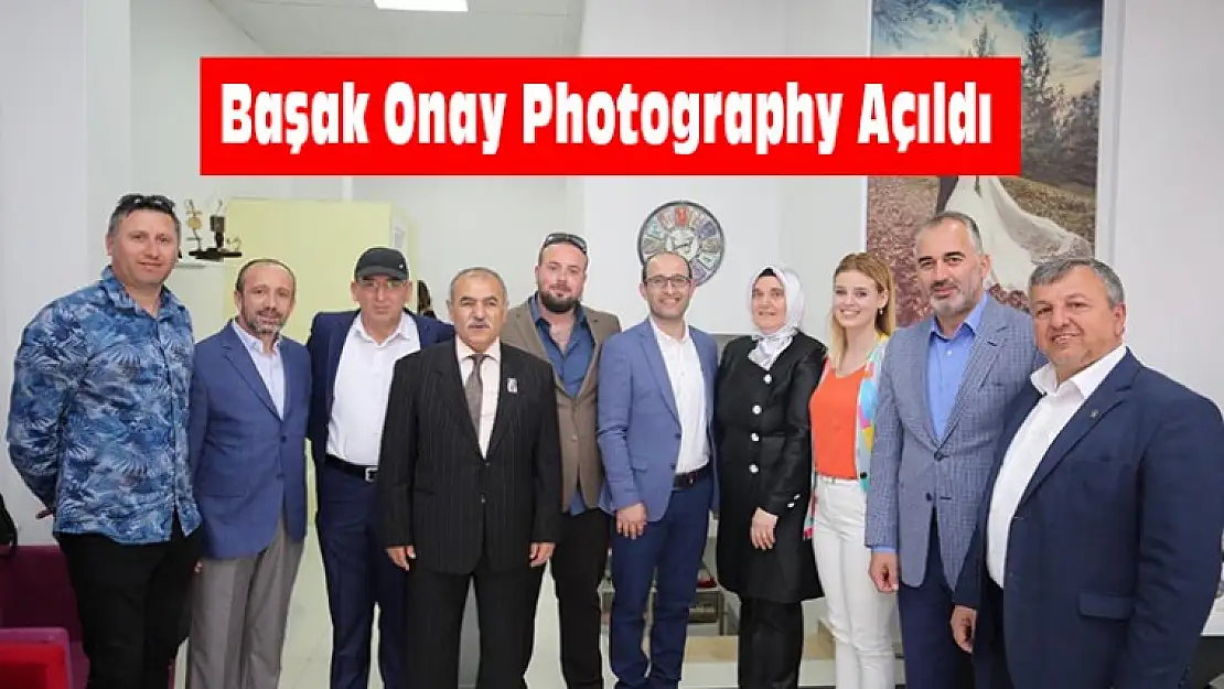 Başak Onay PHOTOGRAPHY Dualarla Açıldı