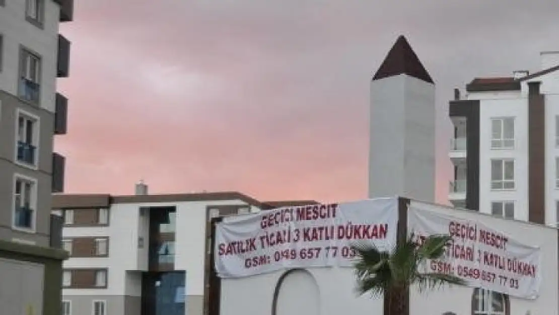 Kocaeli'de buda oldu. Mescidi satılığa çıkardı.