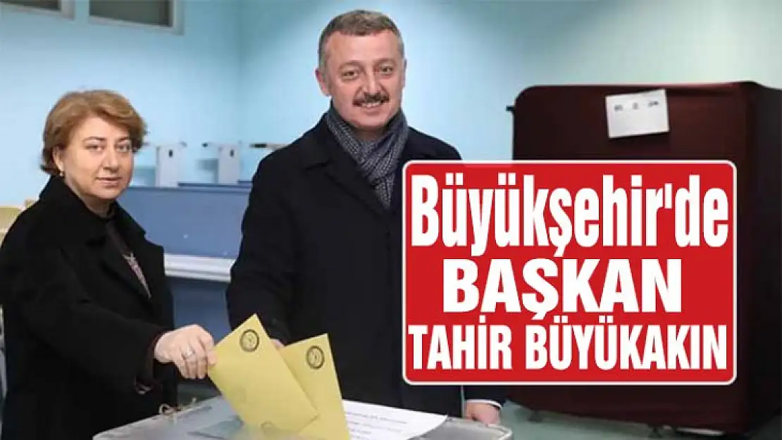 Büyükşehir'de başkan Büyükakın