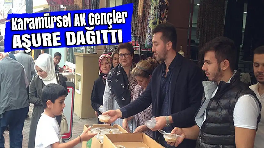 Karamürsel AK Gençler aşure dağıttı