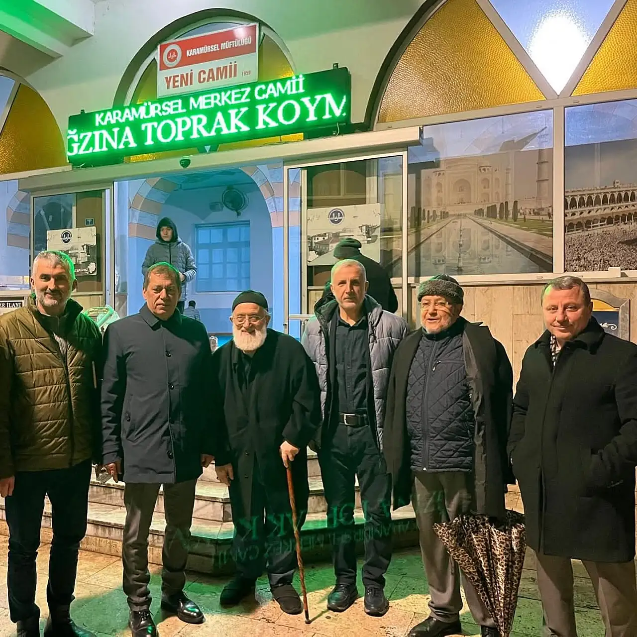 AK Parti Karamürsel'den Berat Kandili'nde Gönül Köprüsü