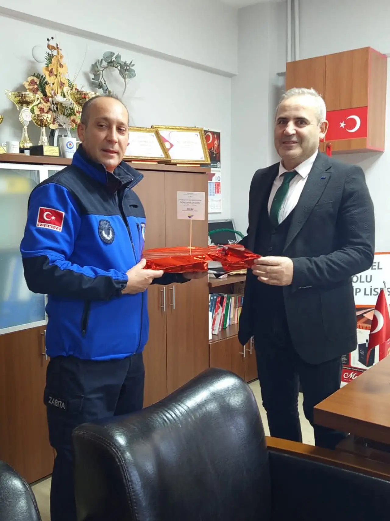 Başkan Çalık'tan Öğretmenlere Tatlı Sürpriz