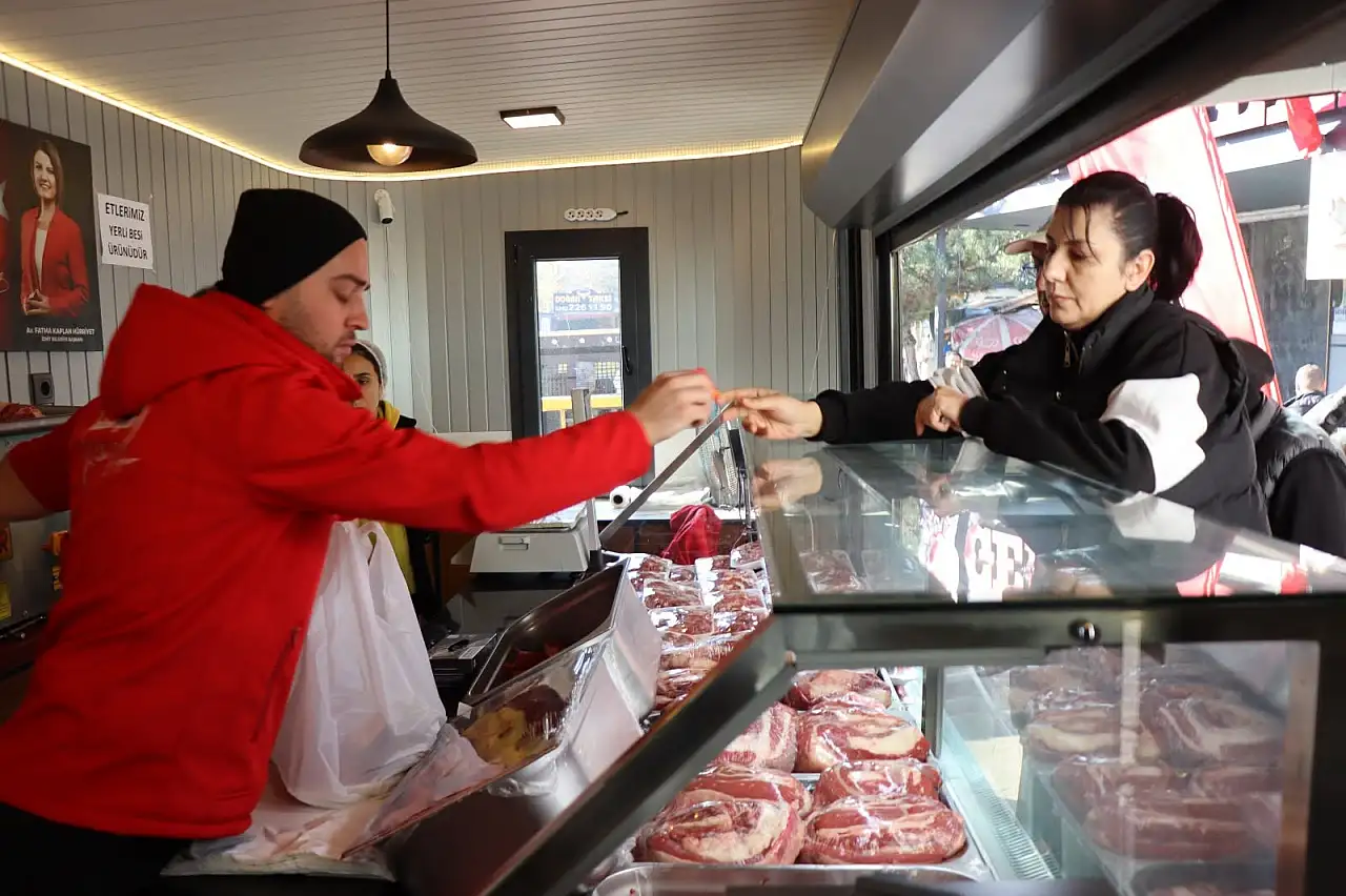 Karamürsel'den Hürriyet'e Çağrı: 'Biz de Halk Et İstiyoruz!'