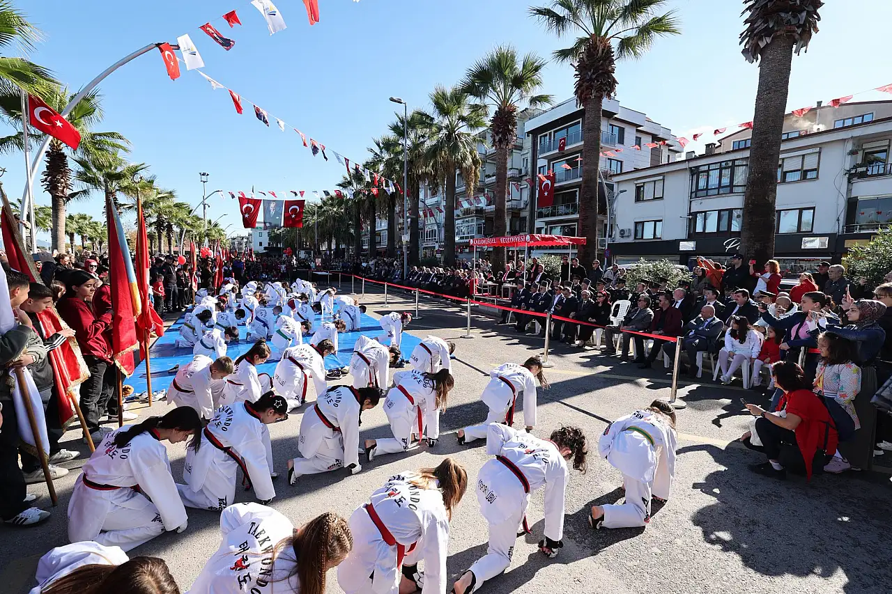 Cumhuriyet'in 102. Yılını Büyük Coşkuyla Kutladı