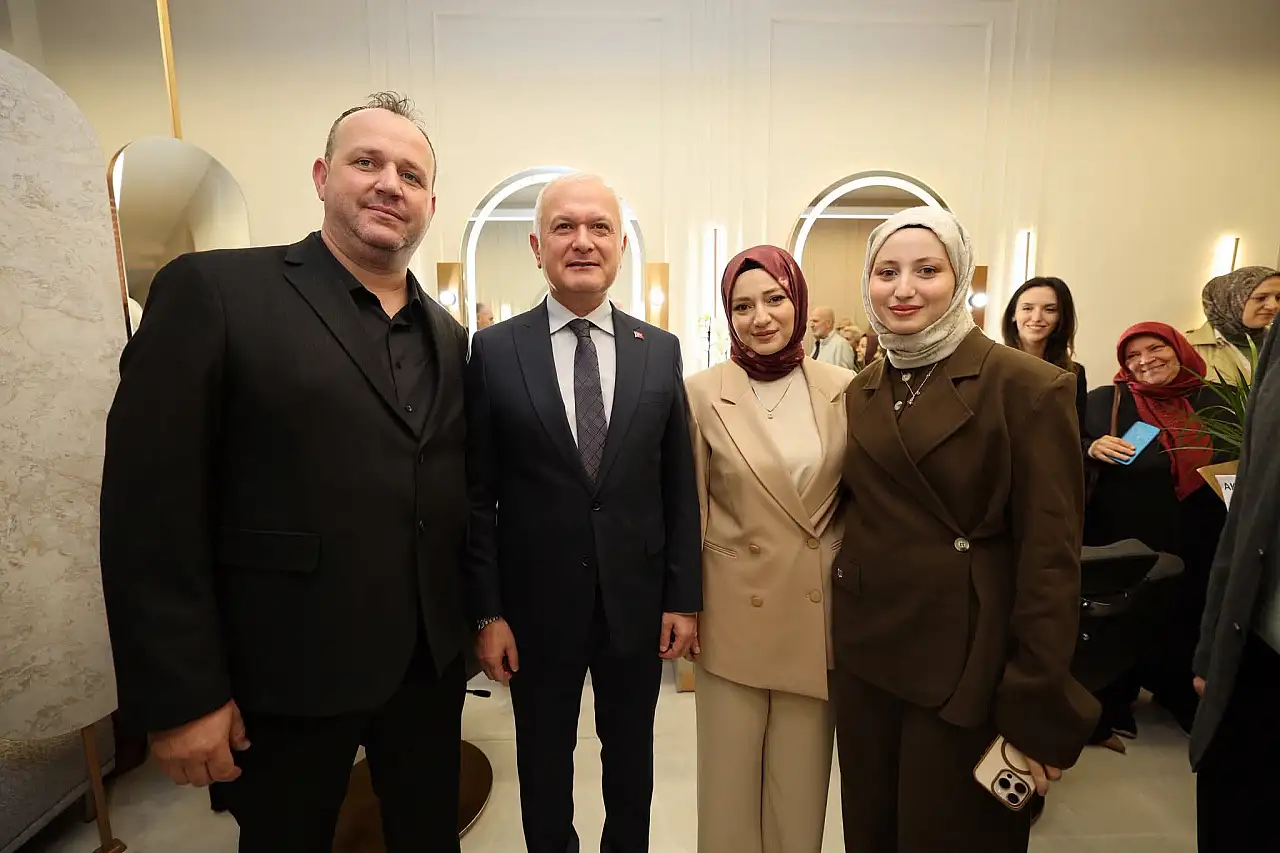 TubaCan Kuaföre görkemli açılış