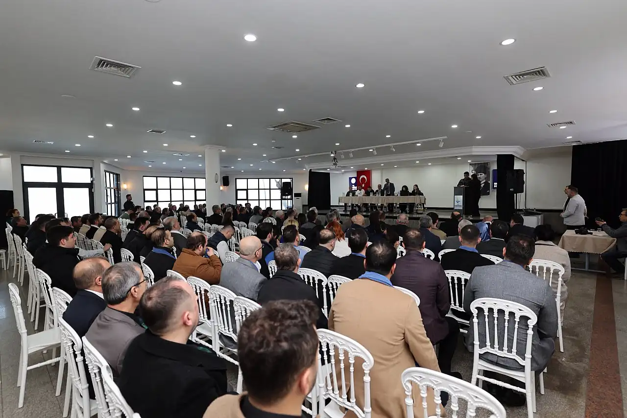 Başkan Çalık'tan Esnaf Odası Genel Kurulu'nda Birlik ve Demokrasi Vurgusu!