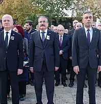 Atatürk Karamürsel'de Saygı, Minnet ve Özlemle…