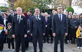 Atatürk Karamürsel'de Saygı, Minnet ve Özlemle…