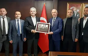 HÜRRİYETÇİ EĞİTİM SEN'DEN KOCAELİ İL MÜFTÜSÜ MEHMET SÖNMEZOĞLU'NA DESTEK