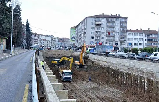 Karamürsel köprülü kavşakta son 100 metre