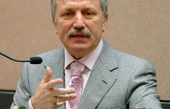 Osman Pepe Karamürsel'de kaçak malikane yapmış