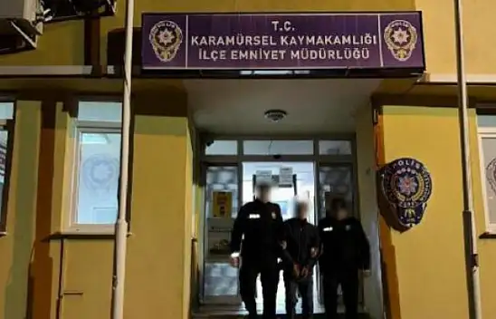 Pavyonda terör örgütünden tutuklandı