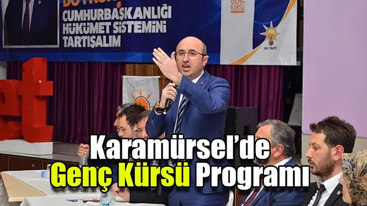 Karamürsel'de Genç Kürsü Programı Düzenlendi