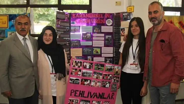 TÜBİTAK 4006 Bilim Fuarlarının genel sergisi açıldı.