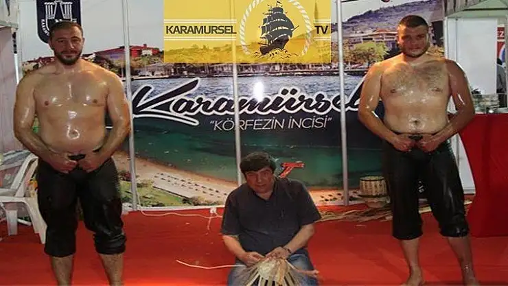 Karamürsel Belediyesi Kitap Fuarın'da Stand  Açtı