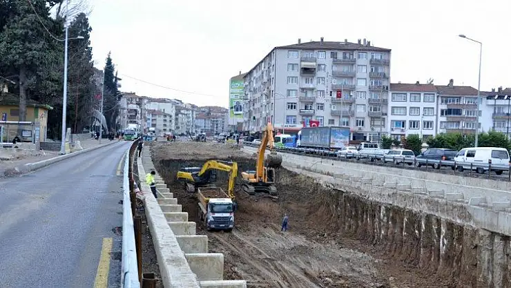 Karamürsel köprülü kavşakta son 100 metre