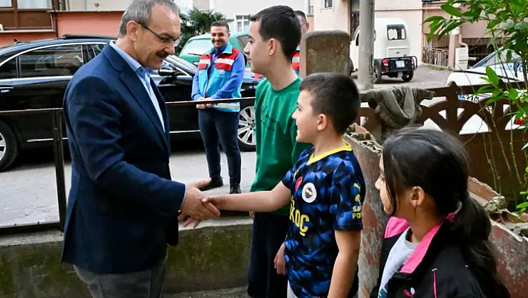 Vali Yavuz, Karamürsel'de Gönül Köprüsü Kurdu