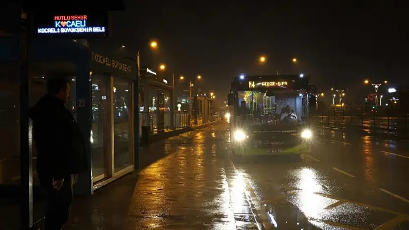 ​Karamürsel de 24 saat ulaşım başladı!