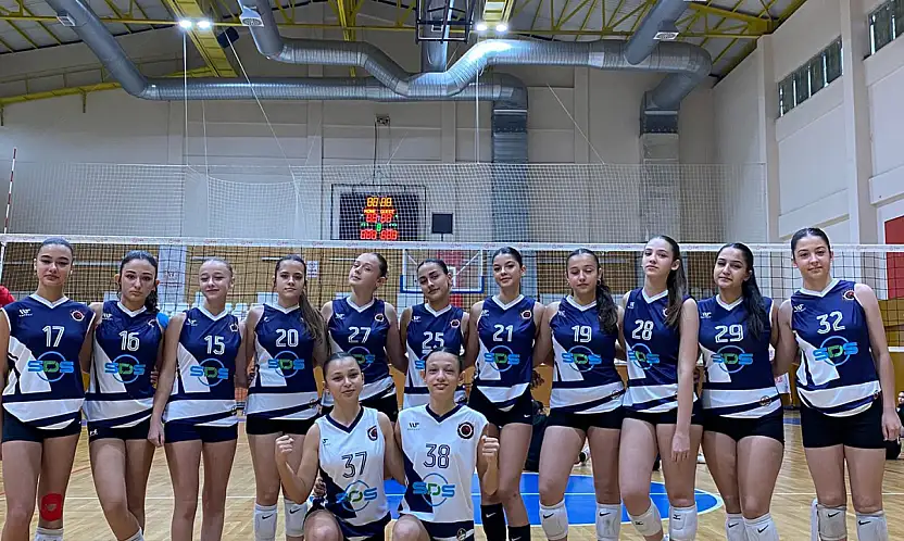 KARAMÜRSEL ALP SPOR ZİRVEYE KOŞUYOR