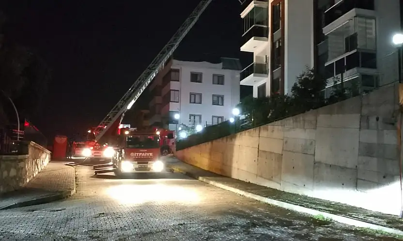 Karamürsel İznik Yolunda ev yangını!